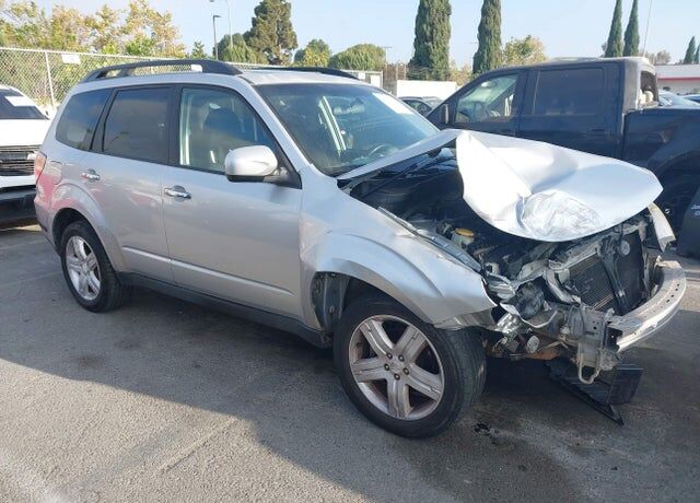 2010 SUBARU Forester