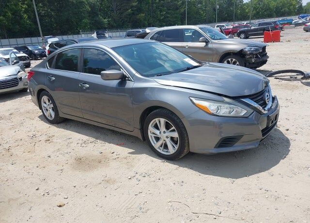 2016 NISSAN Altima