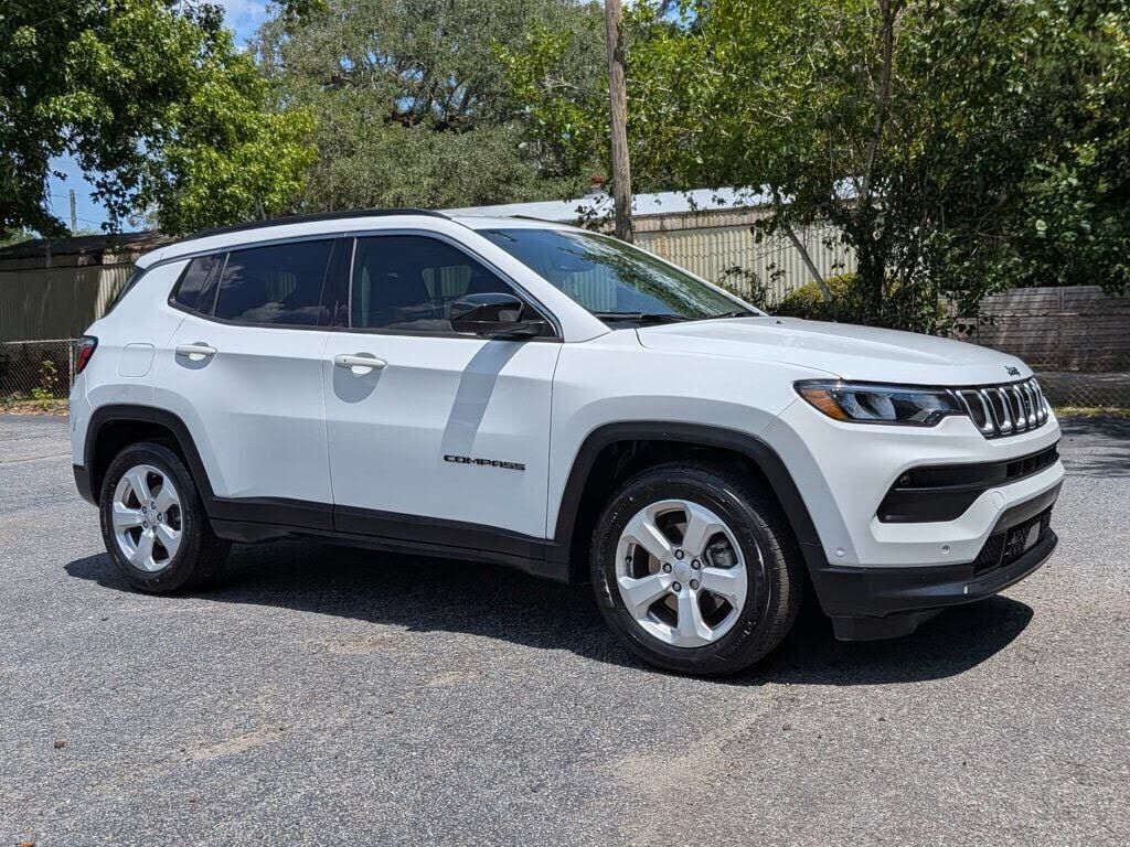 2022 JEEP Compass