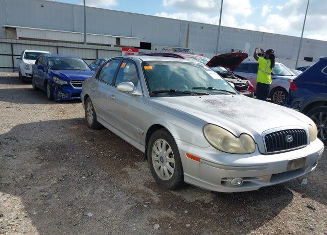 2004 HYUNDAI Sonata