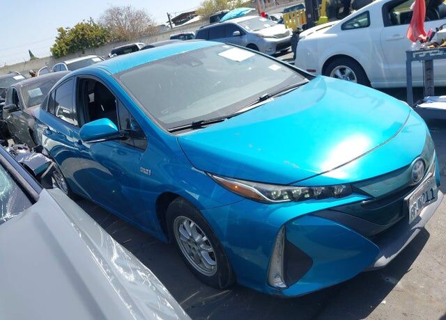 2017 TOYOTA Prius