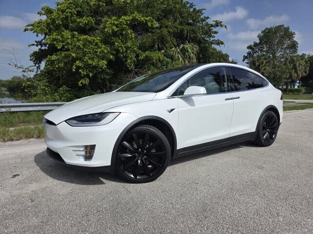 2020 TESLA Model X