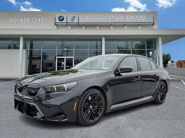 2025 BMW M5