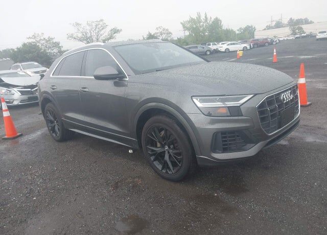 2021 AUDI Q8