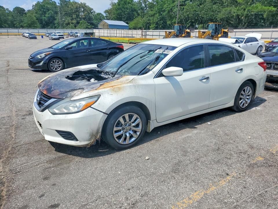 2016 NISSAN Altima