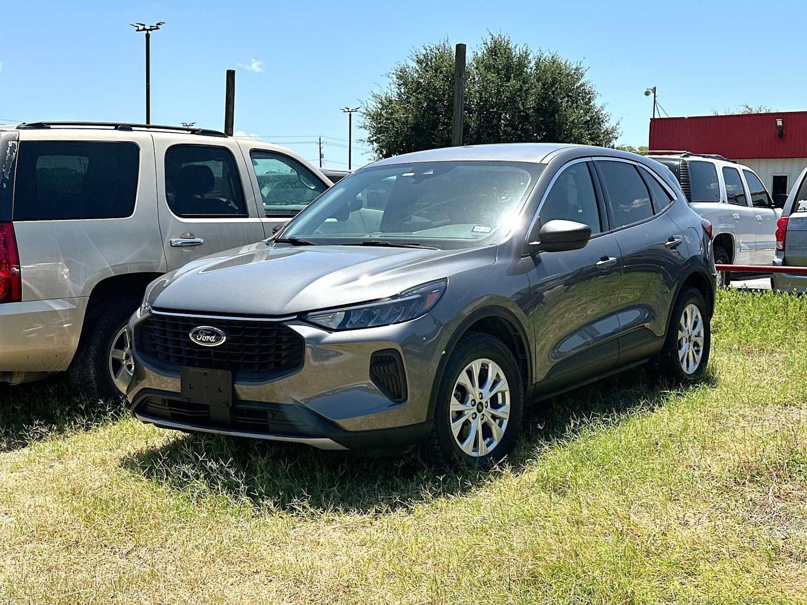 2024 FORD Escape