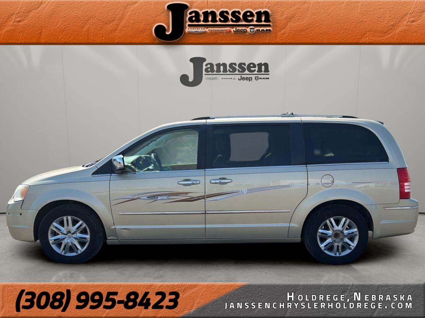 2010 CHRYSLER Town and Country