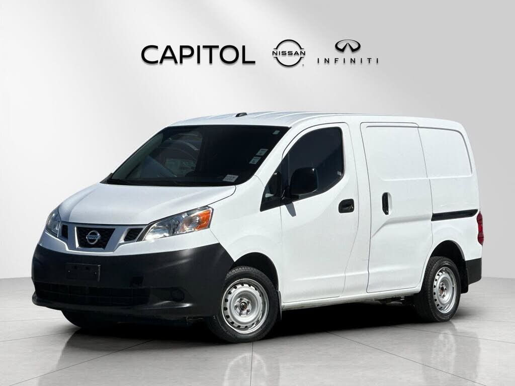 2015 NISSAN NV200