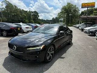 2021 VOLVO S60