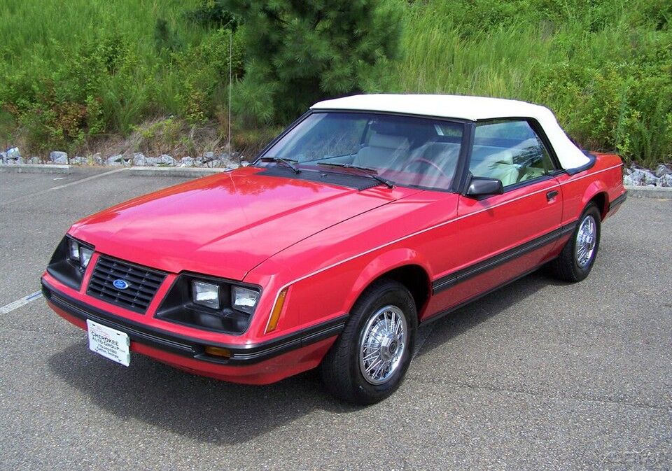 1983 FORD Mustang