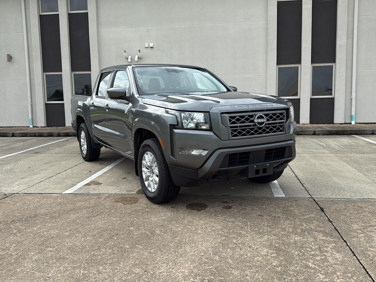 2023 NISSAN Frontier