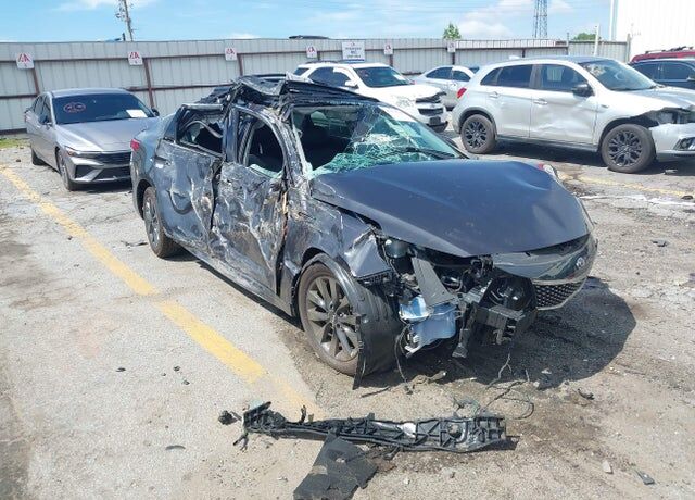 2018 KIA Optima