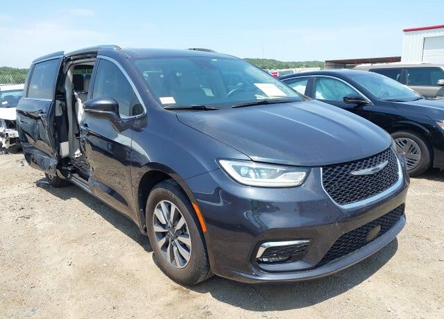 2021 CHRYSLER Pacifica