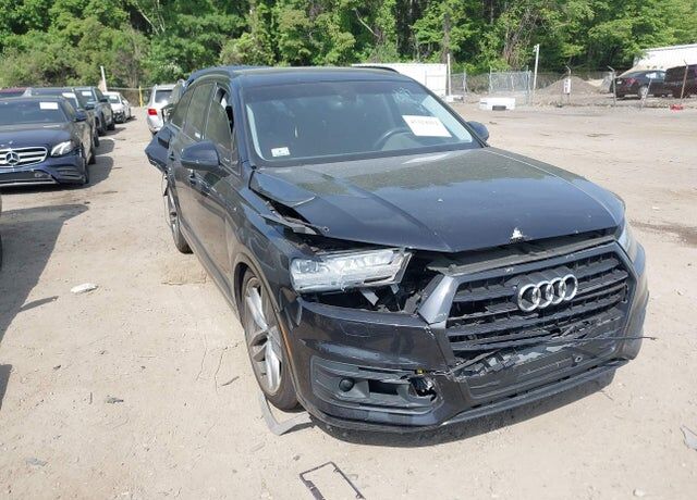2017 AUDI Q7