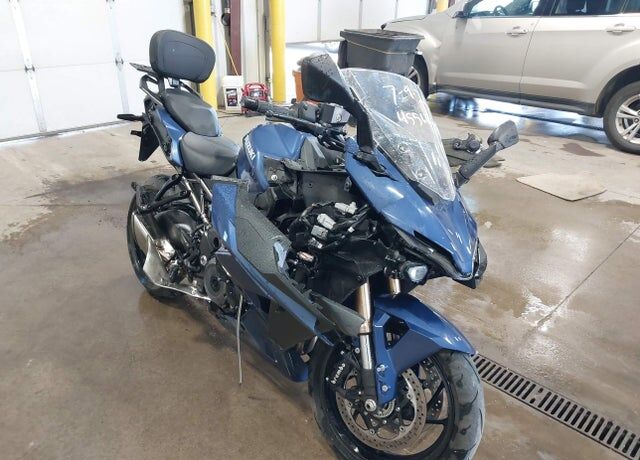 2022 SUZUKI GSX