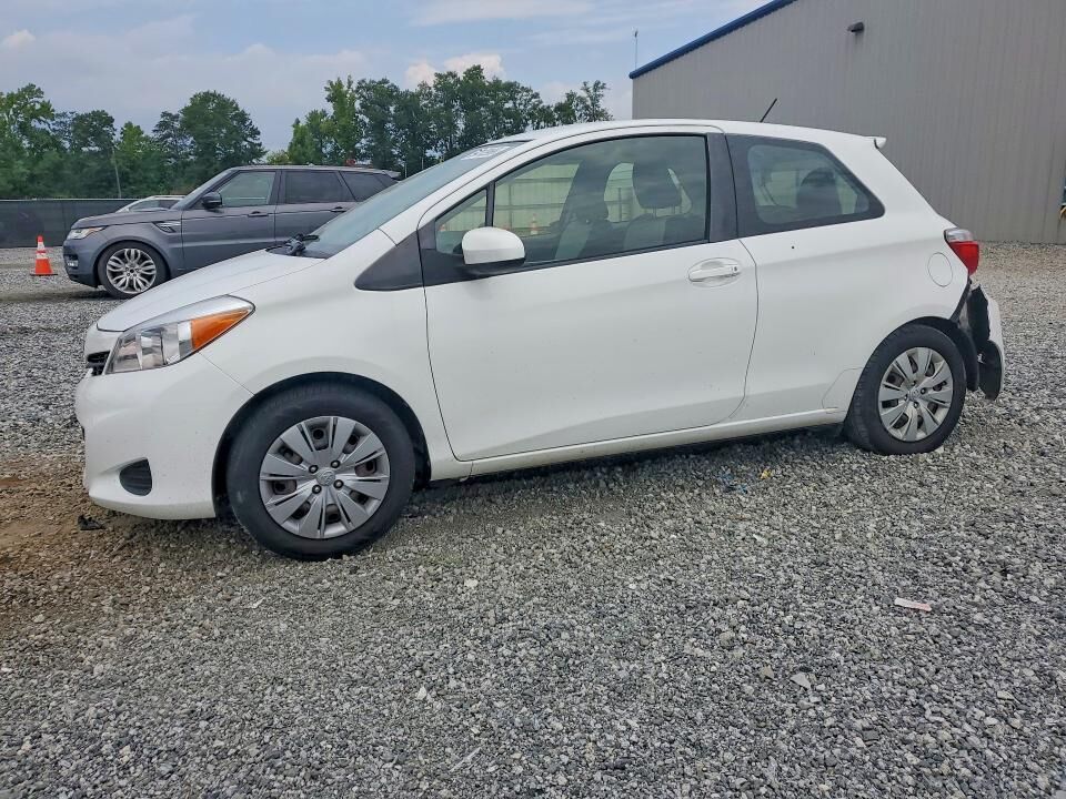 2012 TOYOTA Yaris