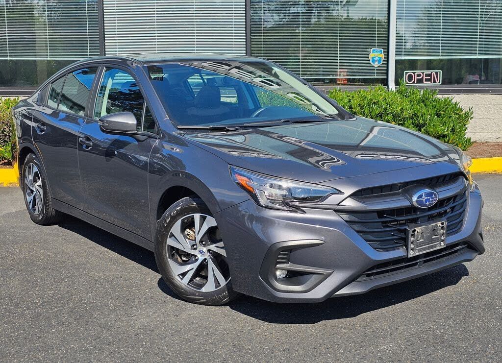 2024 SUBARU Legacy