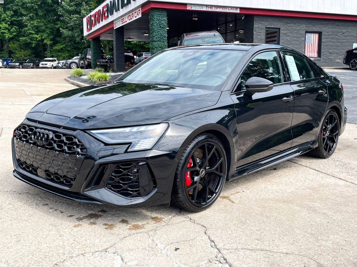 2024 AUDI RS3