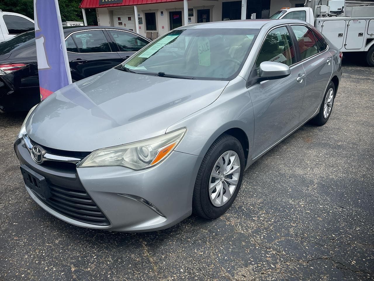 2015 TOYOTA Camry