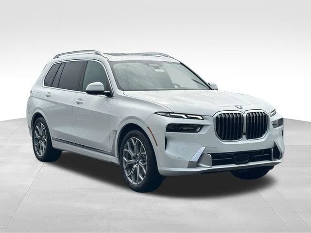 2027 BMW X7