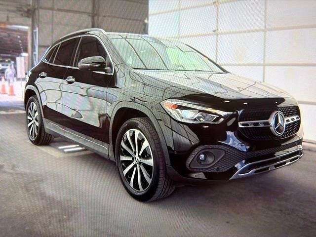 2023 MERCEDES-BENZ GLA-Class