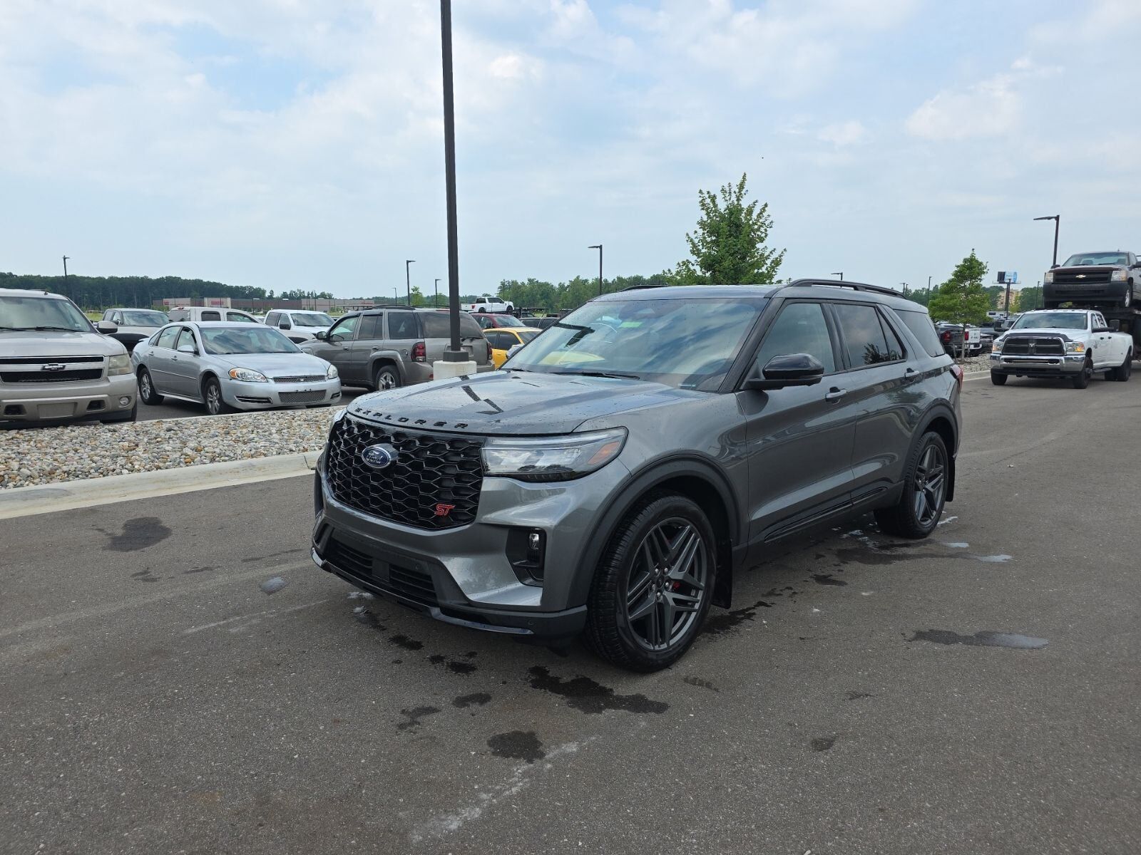 2025 FORD Explorer