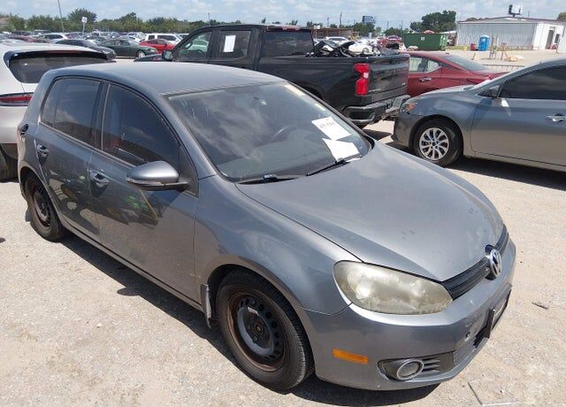 2012 VOLKSWAGEN Golf