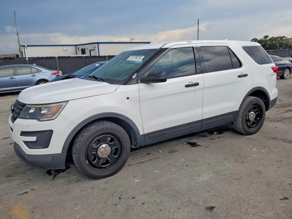 2016 FORD Explorer