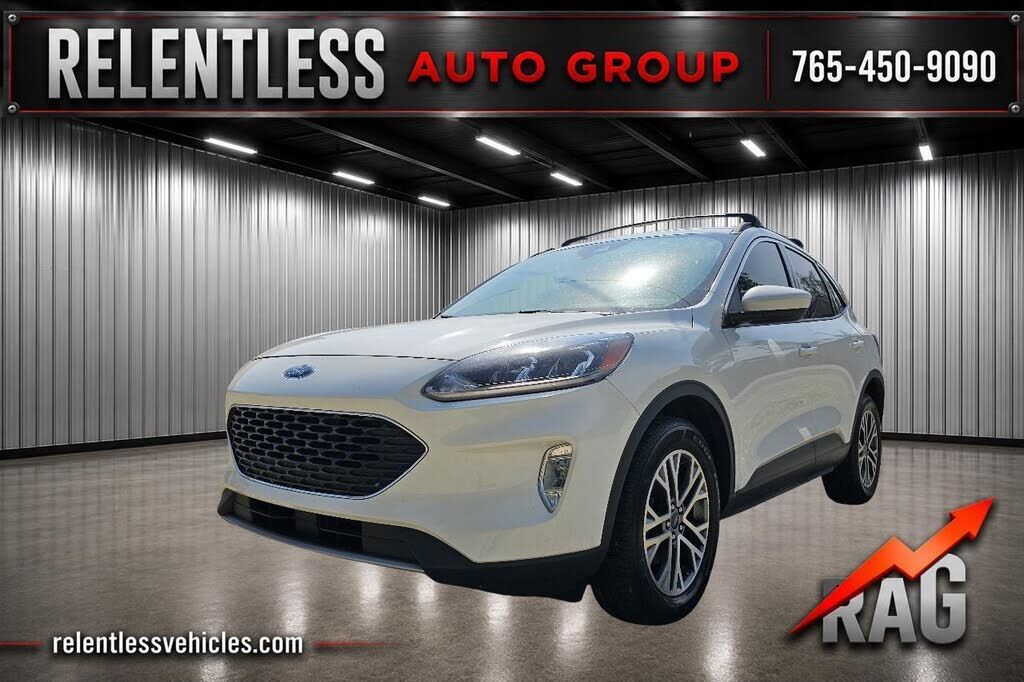 2022 FORD Escape