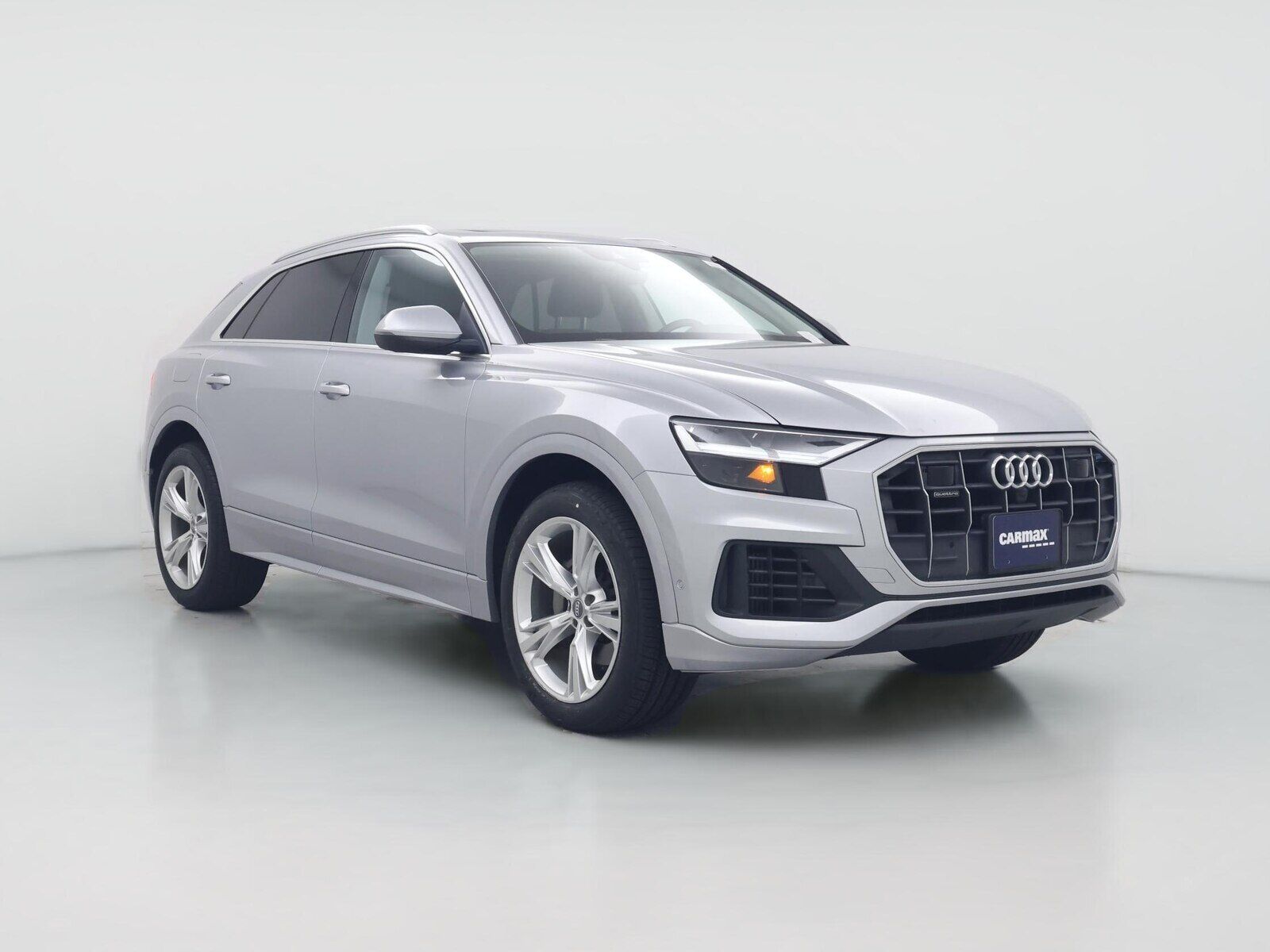 2019 AUDI Q8
