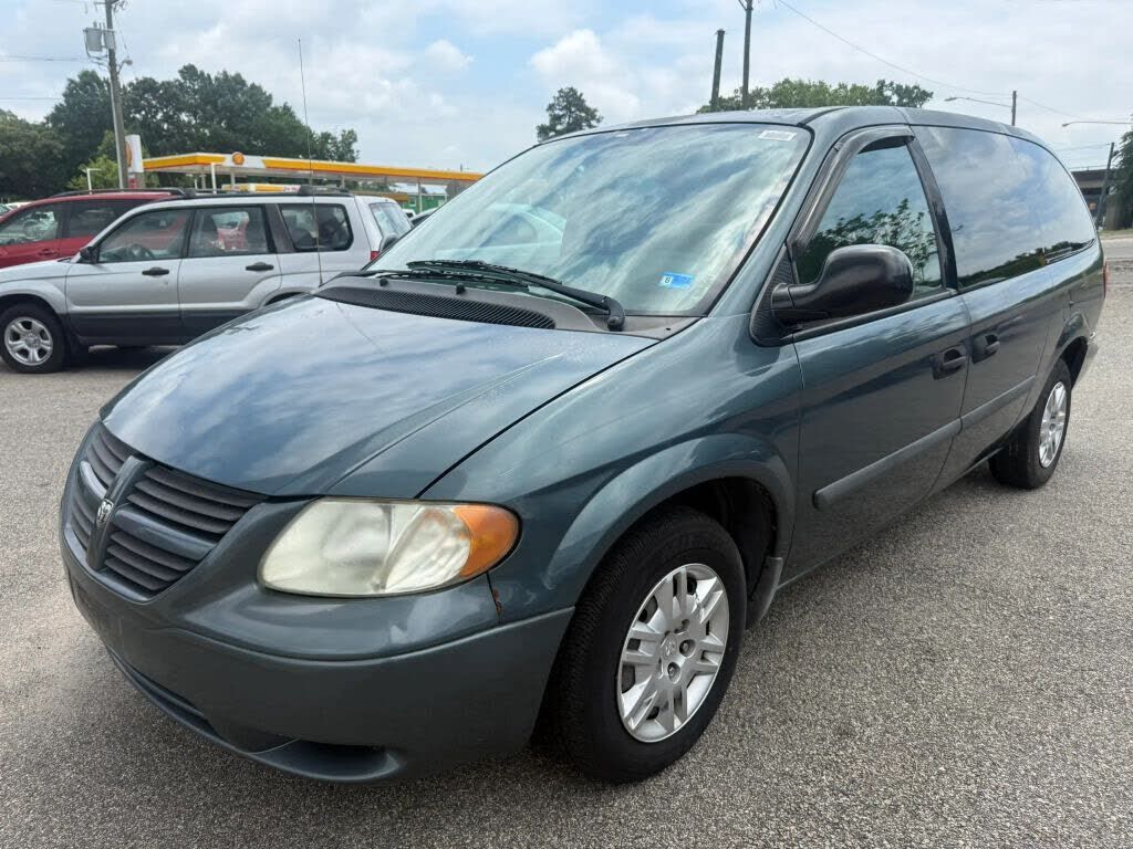 2005 DODGE Caravan