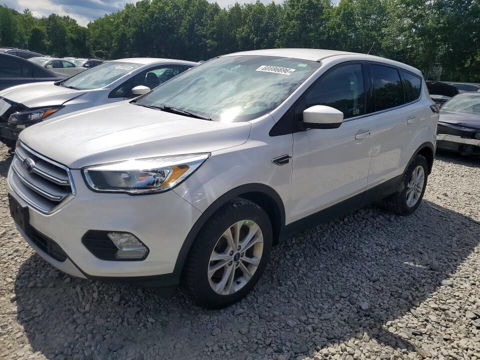 2017 FORD Escape