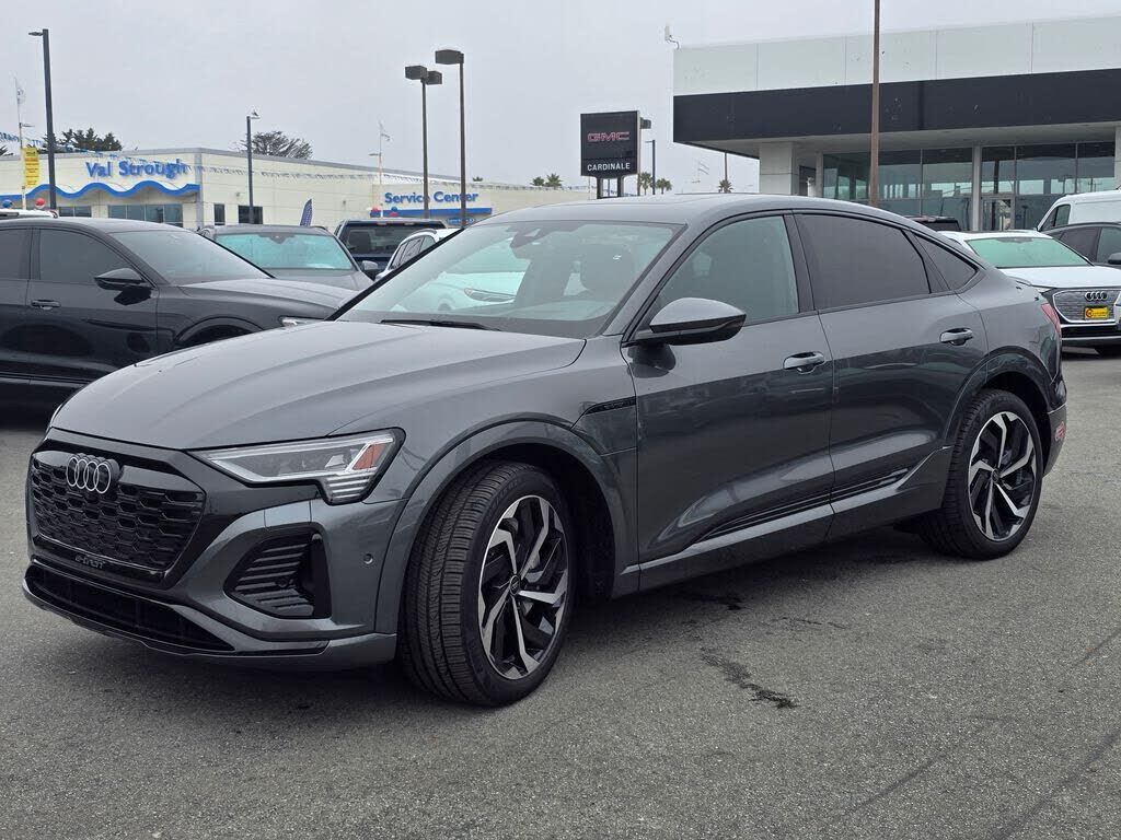 2024 Audi Q8