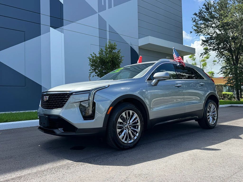 2025 CADILLAC XT4