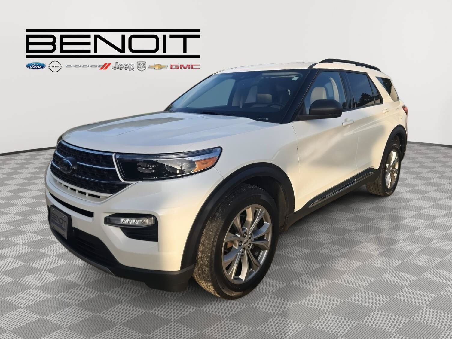2023 FORD Explorer