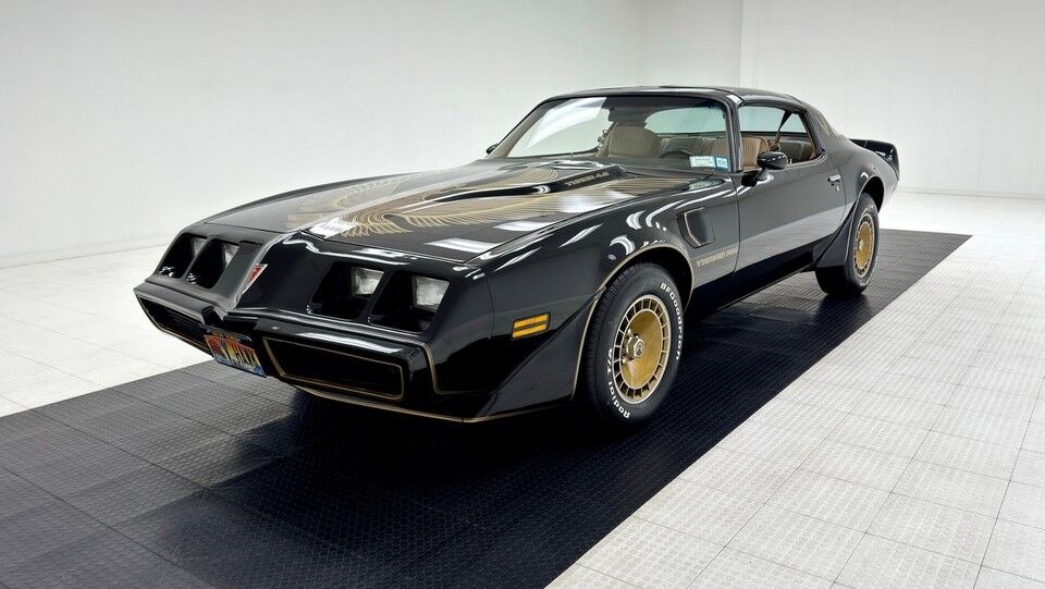 1981 PONTIAC Firebird