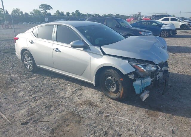 2019 NISSAN Altima