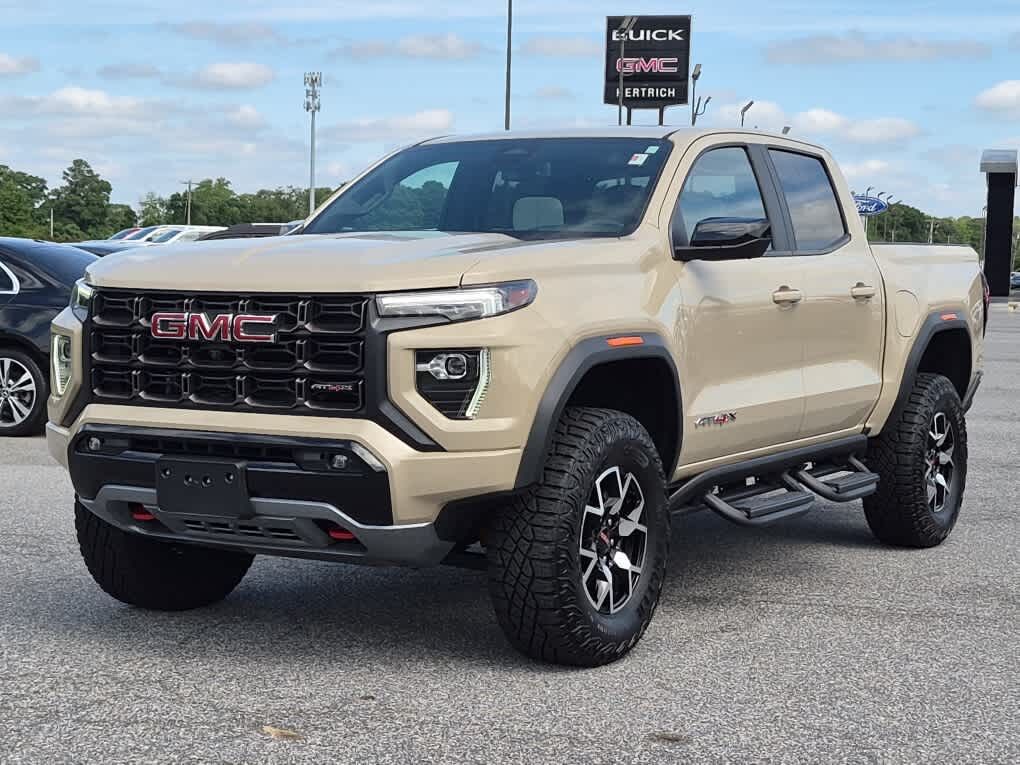 2024 GMC Canyon