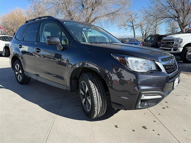 2018 SUBARU Forester