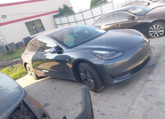 2021 TESLA Model 3