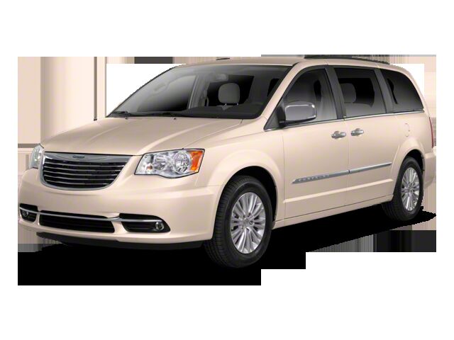 2013 CHRYSLER Town and Country