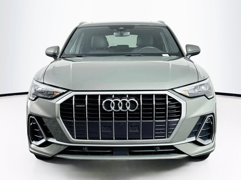2022 Audi Q3
