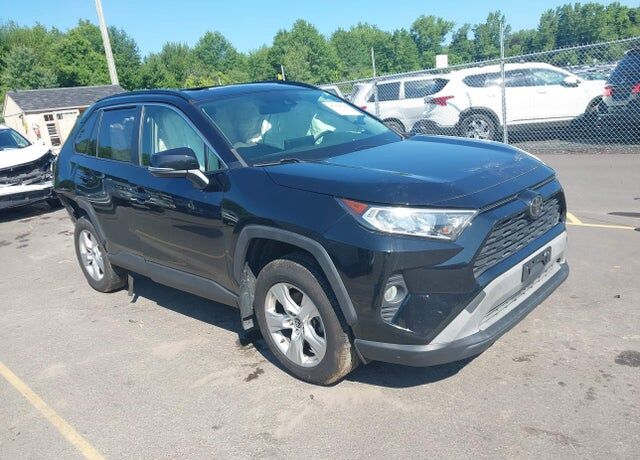 2020 TOYOTA RAV4