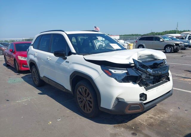 2025 SUBARU Forester