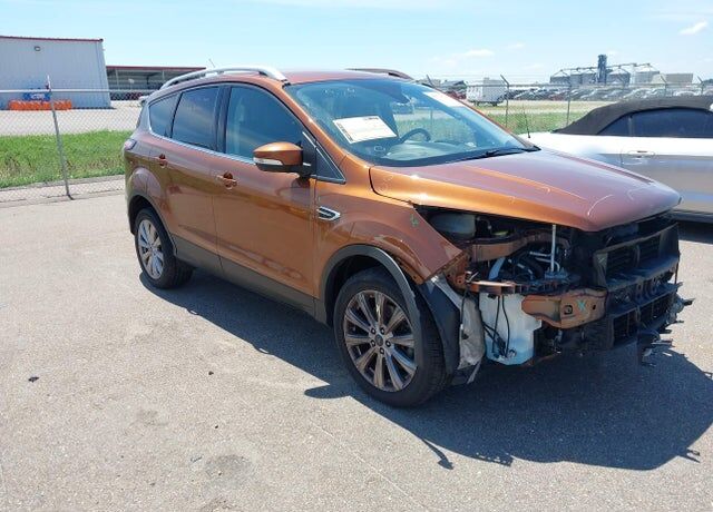 2017 FORD Escape