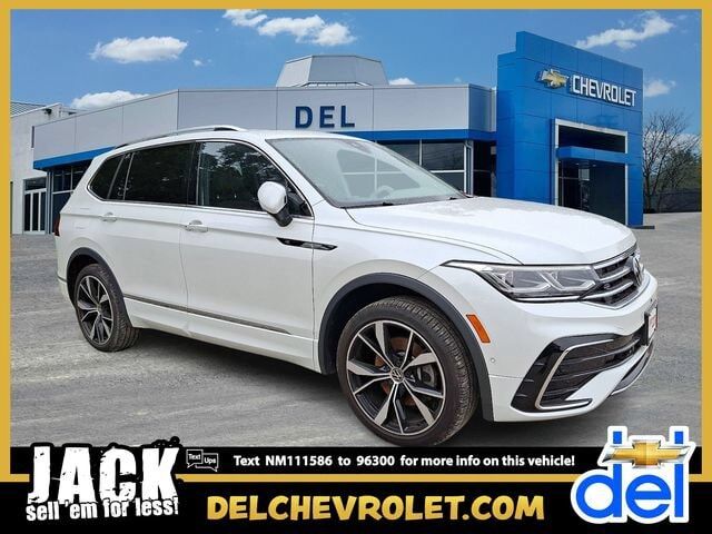 2022 VOLKSWAGEN Tiguan