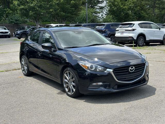 2018 MAZDA Mazda3