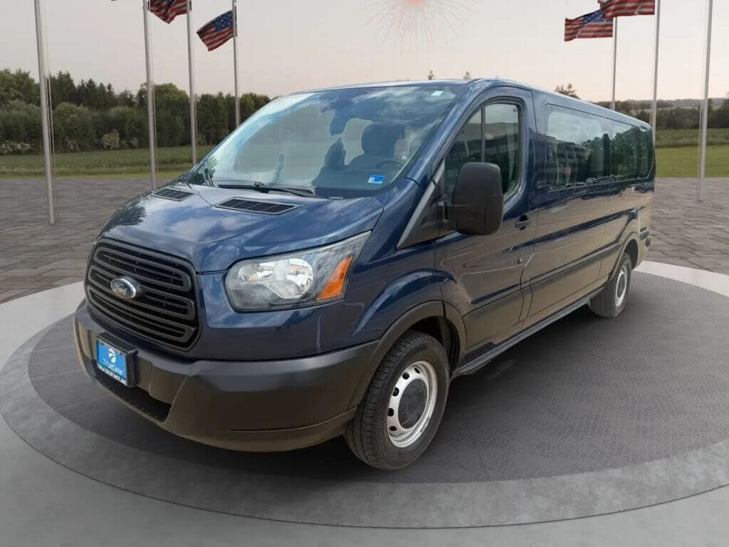 2019 FORD Transit