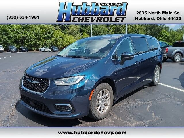 2023 CHRYSLER Pacifica