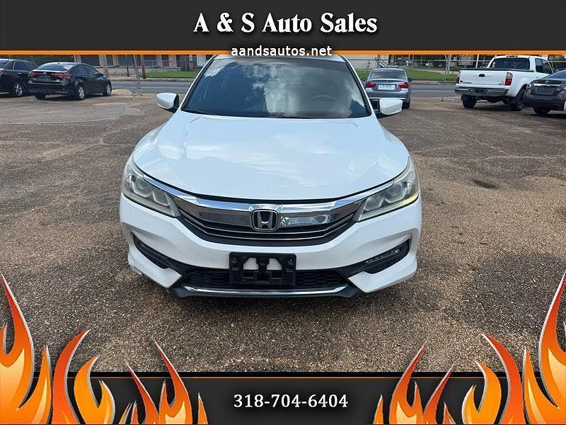 2017 HONDA Accord